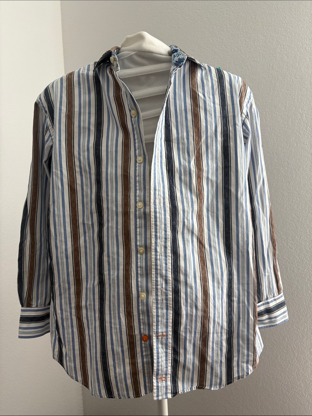 Thomas Dean Vertical Stripe Button-Down Shirt in Blue, Brown & White